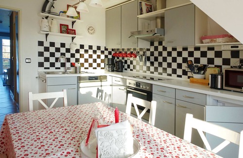 Gollwitz Apartment | Apt. FRIESENSTÜBCHEN - Top floor apartment in the heart of Gollwitz