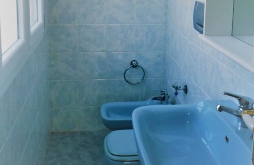 Ex Campo d'Aviazione House | Apt in villa near the sea 100 m²