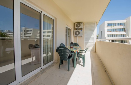 Alvor Apartment | Apt. Marachique 317, with AC & communal pool