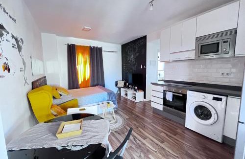 Cartama Apartment | Apto-Estudio 20 min-centro Málaga