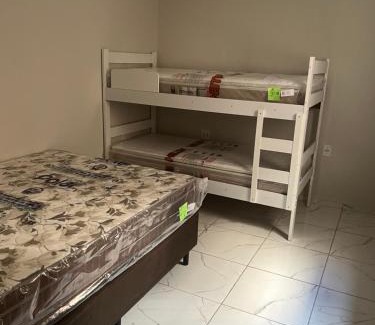 Aparecida Apartment | Apto térreo Mãe Aparecida 8 pessoas 3km do santuário com WiFi ,ar condicionado nos quartos