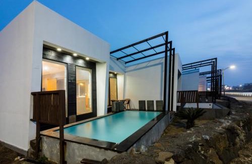Gujwa House | Aqua Beautique Poolvilla