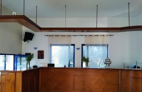 Thinalia Bed & Breakfast | Aqua Bliss at Royal Club Hotel - Cozy Twin Room