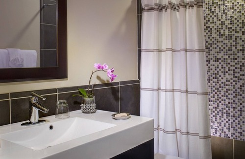 Desert Hot Springs Hotel | Aqua Soleil Hotel & Mineral Water Spa