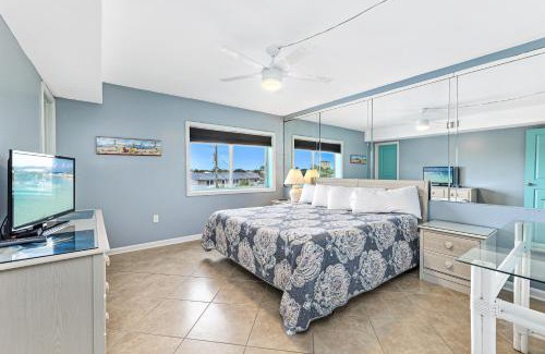 Fort Walton Beach Apartment | Aqua Villa 302