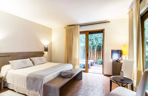 Chia Hotel | Aquadulci Hotel