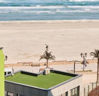 Mamaia-Sat Apartment | Aquamarin 2BD apt Spa n Pools Beach resort