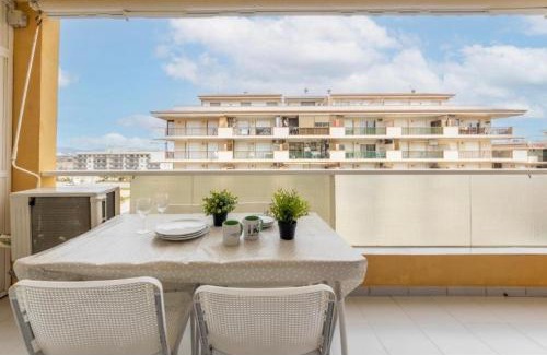 La Pineda Apartment | Aquario RR18