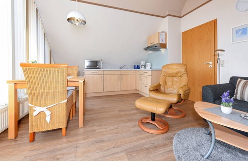 Esens Apartment | Aquarius - Vacation Apartments Haus Sternenlicht