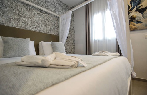 Victoria Bed & Breakfast | Aqueduct Boutique B&B