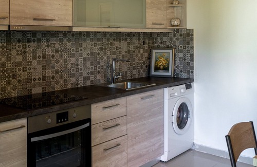 Pella Region House | AR apartment