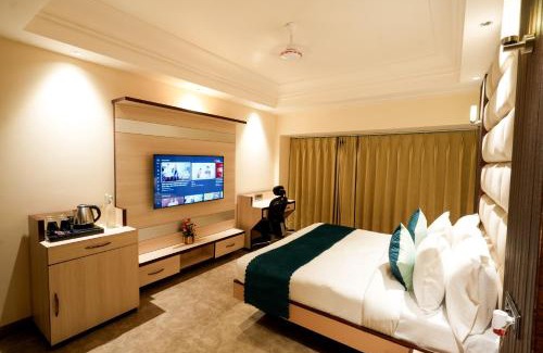 Manimajra Hotel | AR Plaza