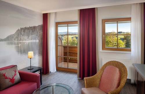 Hof bei Salzburg Hotel | Arabella Jagdhof Resort am Fuschlsee, a Tribute Portfolio Hotel