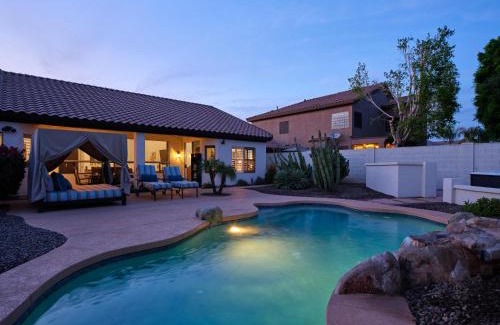 Arabian Crest House | Arabian Nights - Private Pool - Hot Tub - Games!
