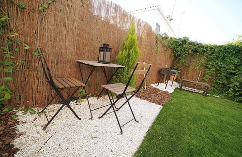 Aracena Cottage | Aracena Suites, located at the foot of a mountain and very close to the Grotto.
