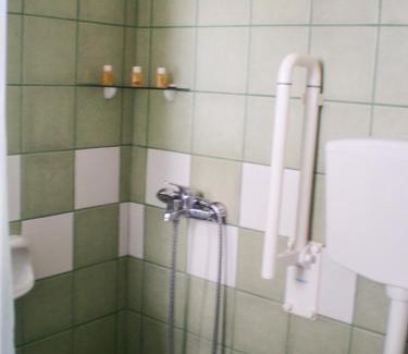 Vamvakou Hotel | Arachovitika Kalivia