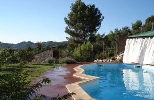 Aramon Villa | Aramon beautiful villa up to 23 people calm and natural pool