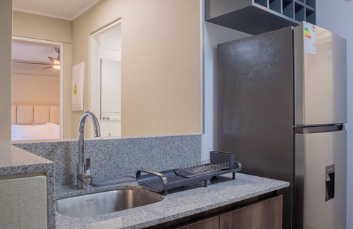 Surquillo Apartment | Arandanos by Wynwood House