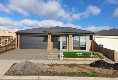 Tarneit House | Ararat