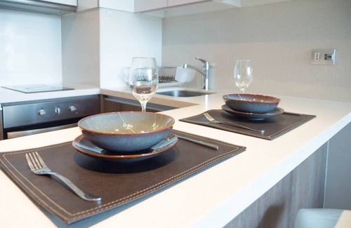 Apoquindo Apartment | Arauco Retreat w/Parking, Pool, next to shopping