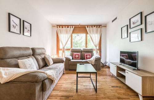 Baqueira Apartment | Arbaeth by Totiaran apartment at the foot of the slopes 6p 2 bedrooms