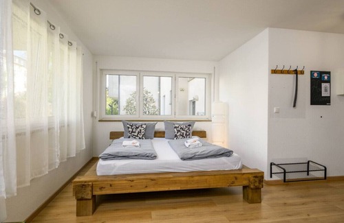 Wahren Apartment | Arbio I Spacious Apart near Auensee