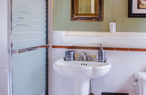 East Marion Bed & Breakfast | Arbor View House B&B