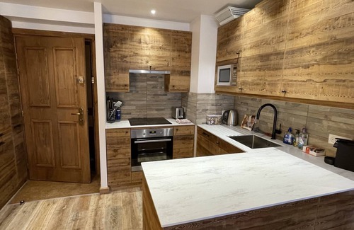 Arc-1950 Apartment | Arc 1950 Ski-in/ski-out, fantastic location, cozy, family friendly, sleeps 6+2