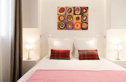 Ternes Apartment | Arc de Triomphe Apartment