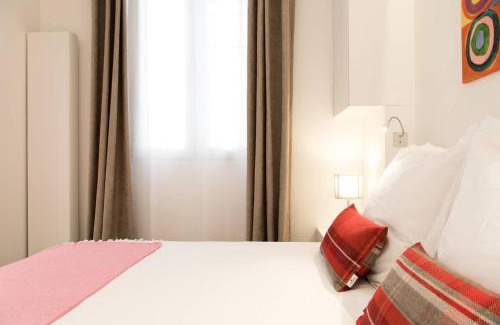 Ternes Apartment | Arc de Triomphe Apartment