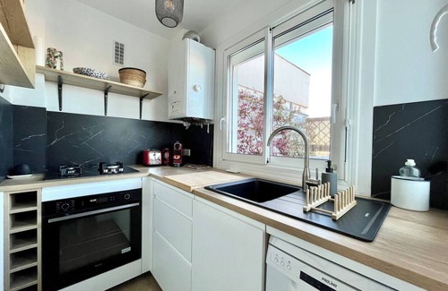 Arcachon Apartment | Arcachon cosy air-conditioned apartment roof terrace 2 pers