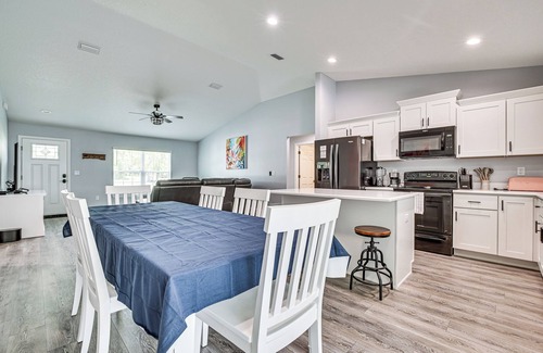 Summerfield House | Arcade Games, Lanai & Spa: Summerfield Family Home