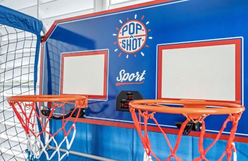 Sagrado Corazon Apartment | Arcade Games Perfect For Family Or Large Groups