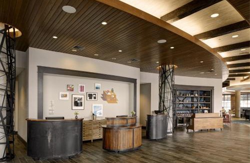 Burlington Hotel | Archer Hotel Boston/Burlington