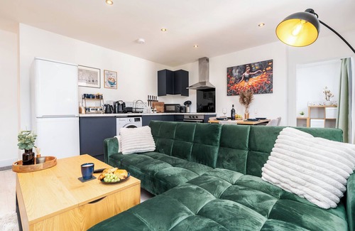 Derby Apartment | Archies Cozy Retreat Premier Apartments Derby
