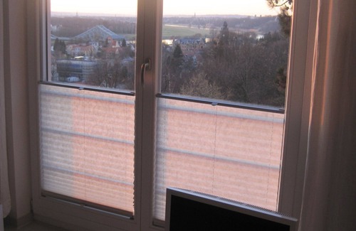 Loschwitz Apartment | Architect-designed house (built 2010) with a mountain garden in a panoramic area