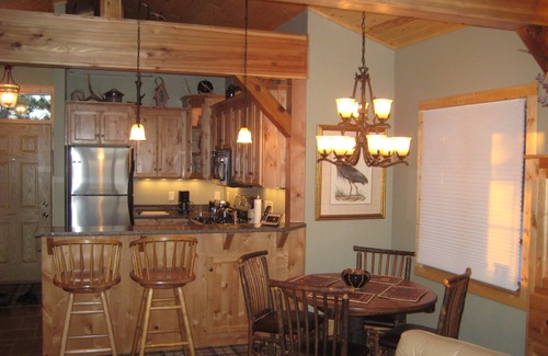 Breezy Point Cabin | Architect Designed, Waterfront, One Bedroom Cabin Suite