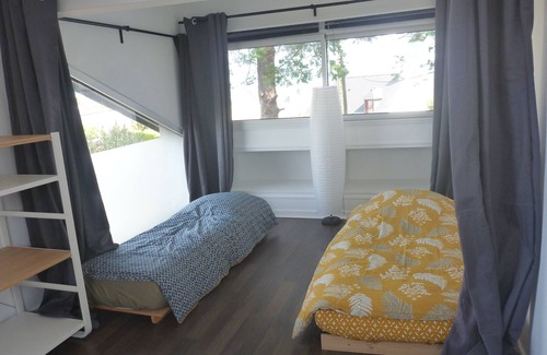 Saint-Quay-Perros House | Architect house on the pink granite coast