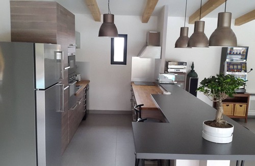 Aix-en-Provence Villa | architect villas heated swimming pool and Nordic bath 3 minutes from the center
