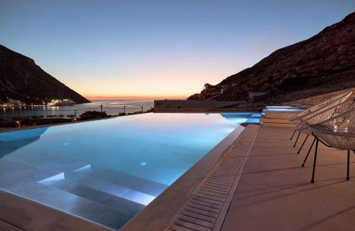 Kamares Bed & Breakfast | Arcos Suites Sifnos