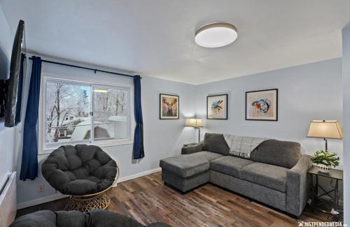 North Star Apartment | Arctic Fox Den - Westwood 6