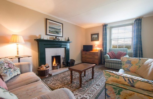 Lerags Cottage | Ardnadrochet Cottage - Traditional Farm Cottage