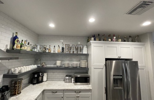 Bullhead City House | Area 51 Annex - Alien Lake Escape - - Minutes from the River/Casinos/Lake!
