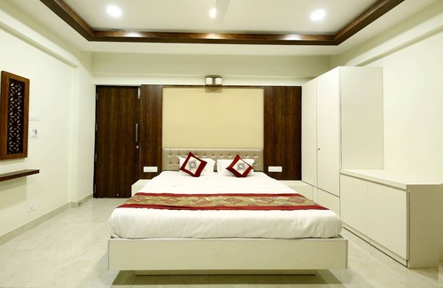 Diveagar Hotel | Areca Palms