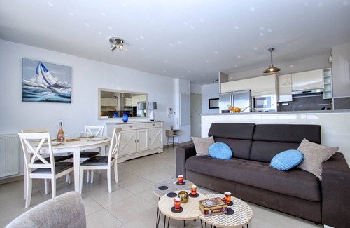 La Ciotat Apartment | Arello. Exceptional sea view, AC, beach access
