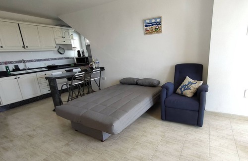 Las Caletillas Apartment | Arenitas Beach. An oasis by the sea