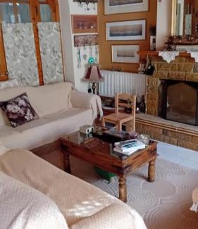 Galaxidi Apartment | Areti's Captain's House with Private Terrace