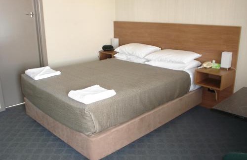 East Devonport Hotel | Argosy Motor Inn