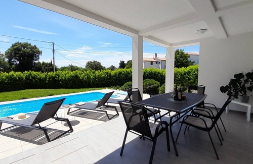 Filipana House | Aria - villa in Filipana, close to numerous beaches and activities