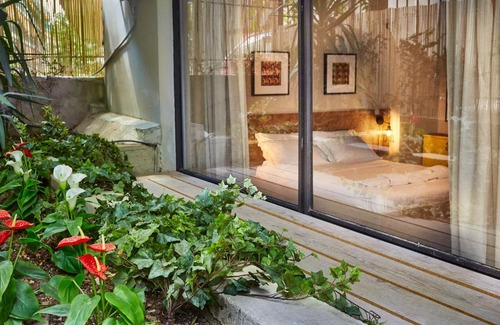 Kinosargous Apartment | Aris Athens Suites
